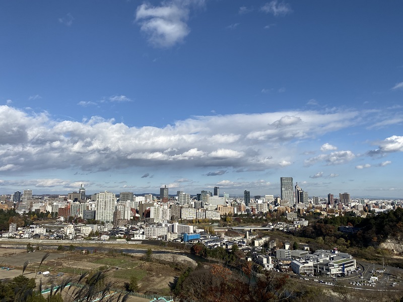 仙台城址公園の景色をiPhone 11 Proで撮影した写真